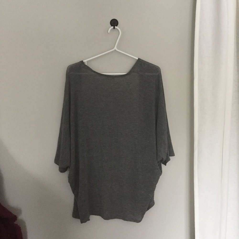 Cardigan/châle gris - Picture 2 of 2